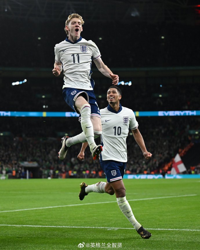 爱游戏-一场激烈的足球比赛优秀作文